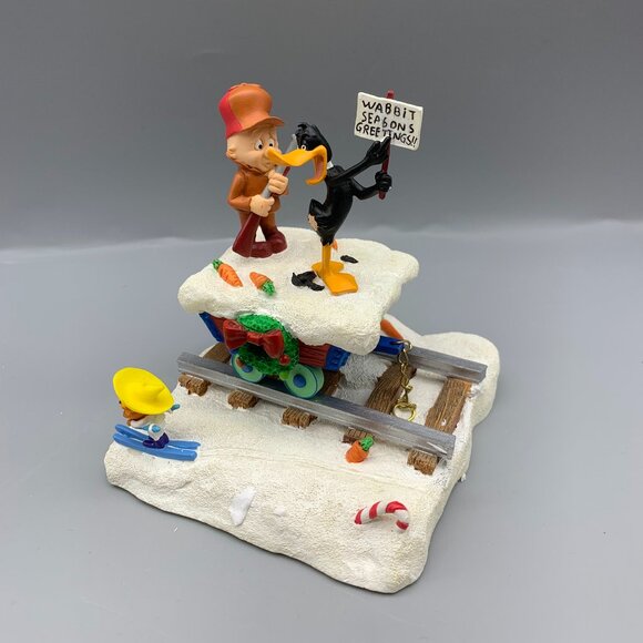 Vintage Danbury Mint Looney Tunes Christmas Express Train in Original Box - Picture 3 of 16